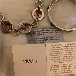 NWT One of a kind, handcrafted necklace and bracelet set 💕